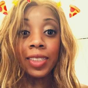 Meet your Posher, Mimi